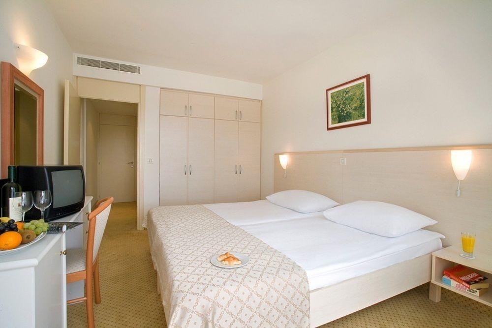 Rubin Sunny Hotel Poreč Dış mekan fotoğraf