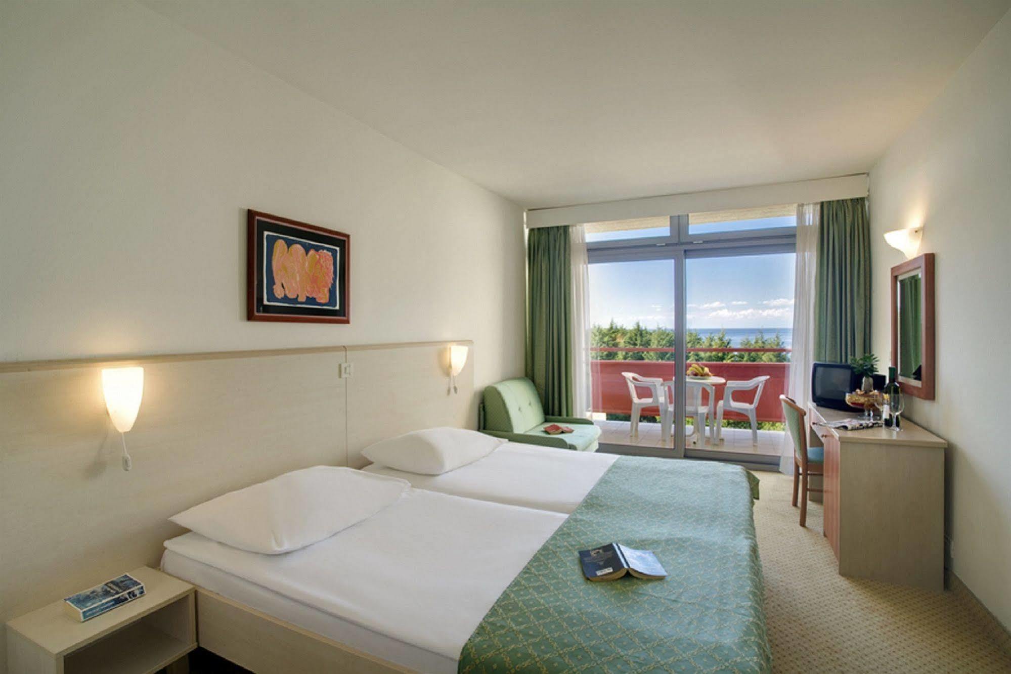 Rubin Sunny Hotel Poreč Dış mekan fotoğraf